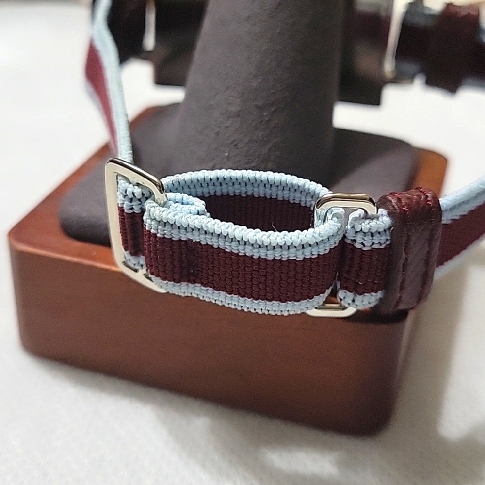 PRADA CRYSTAL STRETCH STATION BRACELET EUC - Picture 4 of 10